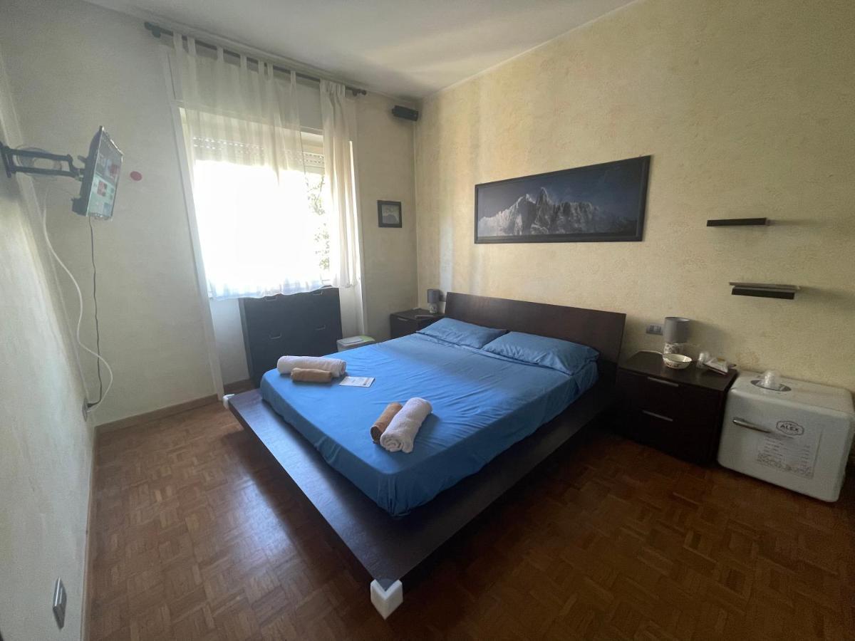 Impeccable Bnb In Milan Next To M1 Metro 10 Mins Away From Duomo Wi-Fi Feel Like Home Екстериор снимка