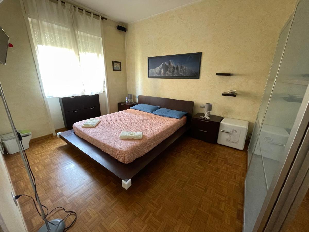Impeccable Bnb In Milan Next To M1 Metro 10 Mins Away From Duomo Wi-Fi Feel Like Home Екстериор снимка