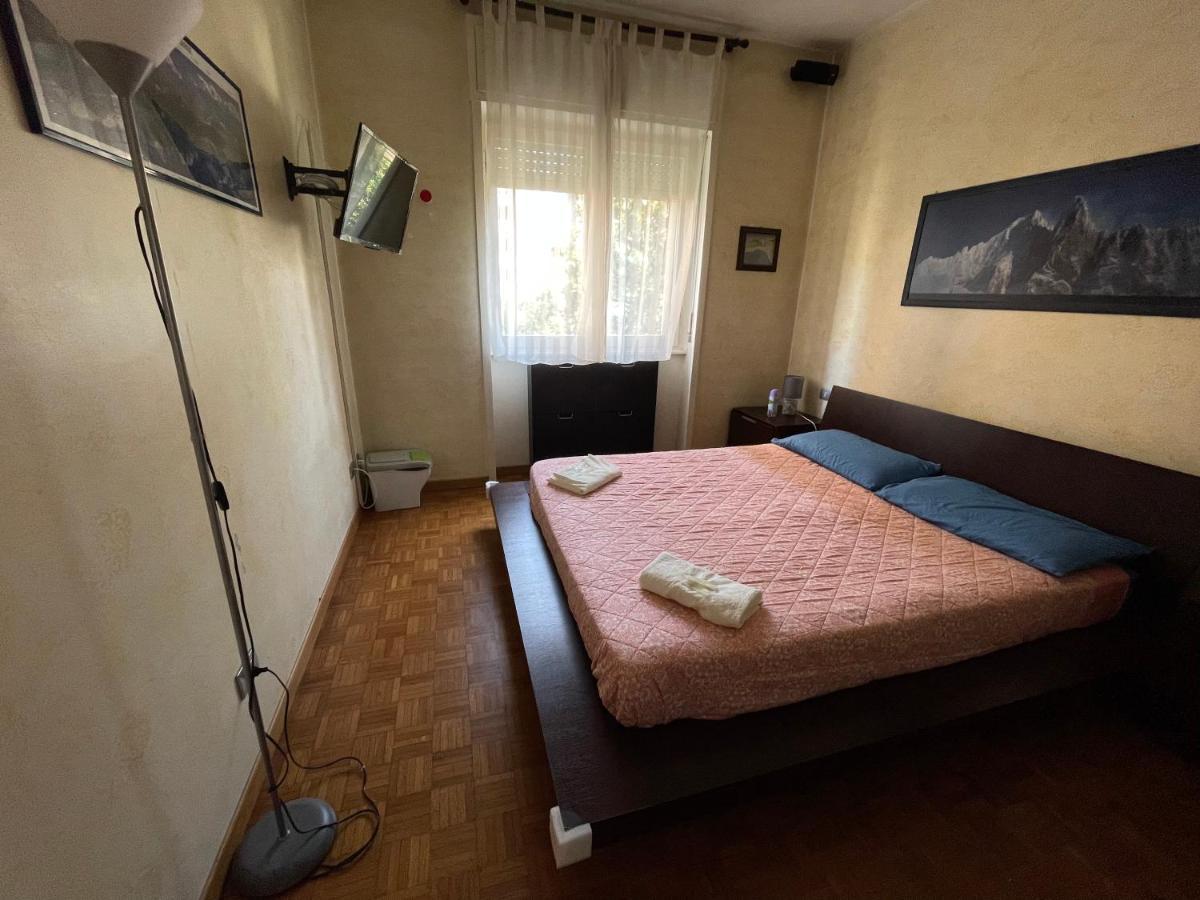 Impeccable Bnb In Milan Next To M1 Metro 10 Mins Away From Duomo Wi-Fi Feel Like Home Екстериор снимка