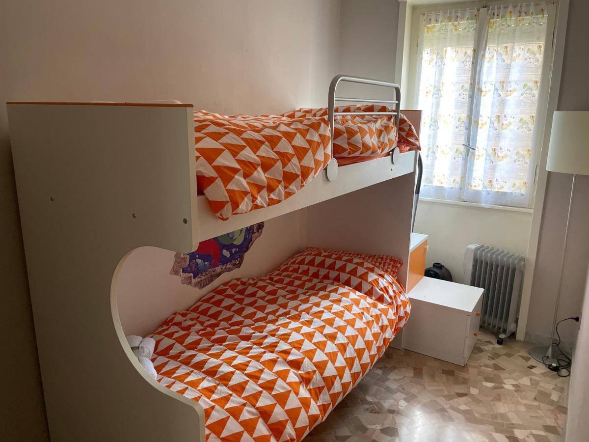 Impeccable Bnb In Milan Next To M1 Metro 10 Mins Away From Duomo Wi-Fi Feel Like Home Екстериор снимка